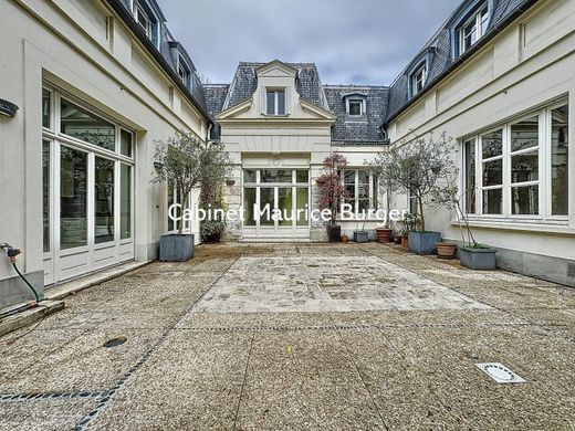 Maison de luxe à Neuilly-sur-Seine, Hauts-de-Seine