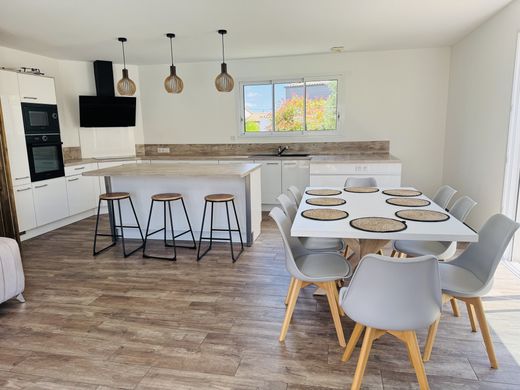 Casa di lusso a Talmont-Saint-Hilaire, Vandea