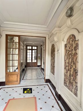 Apartment / Etagenwohnung in Sorbonne, Jardin des Plantes, Saint-Victor, Paris