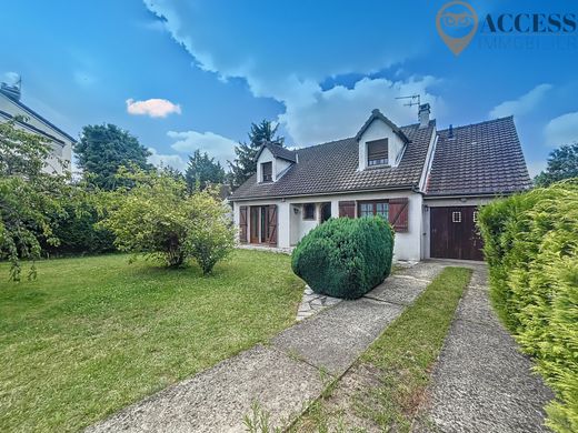 Casa di lusso a Montmagny, Val d'Oise