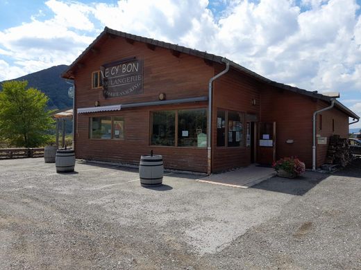 Luxus-Haus in Montmaur, Hautes-Alpes