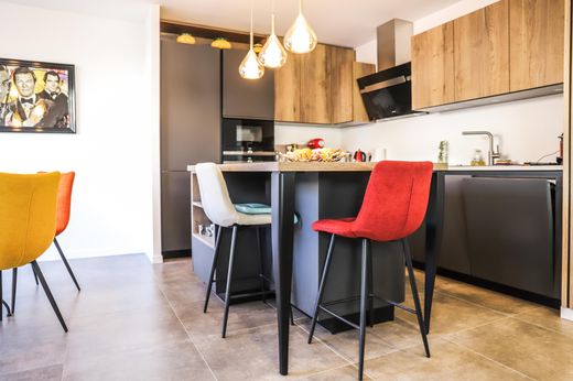 Luxury home in Vaux-sur-Mer, Charente-Maritime