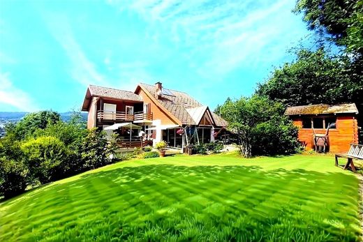 Maison de luxe à Gérardmer, Vosges