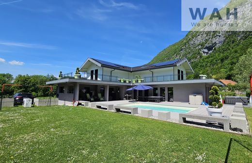 Villa in Dingy-Saint-Clair, Haute-Savoie