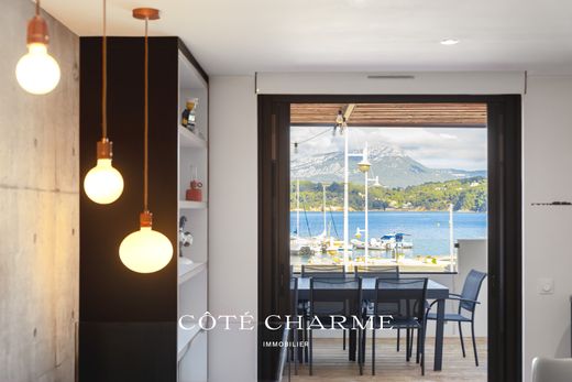 Luxury home in Le Pradet, Var