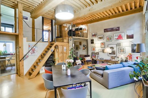 Apartment in Lyon, Rhône