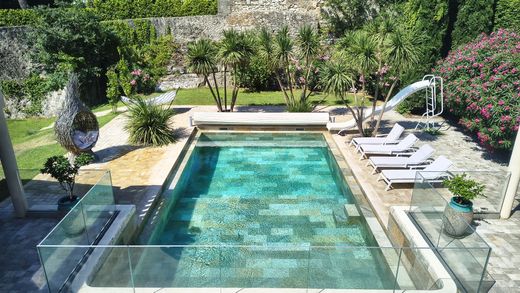 ﻓﻴﻼ ﻓﻲ Nîmes, Gard