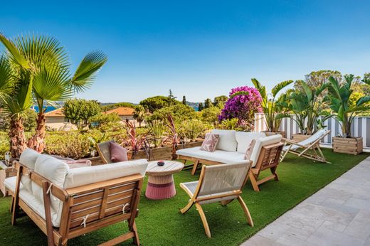 아파트 / Sainte-Maxime, Var