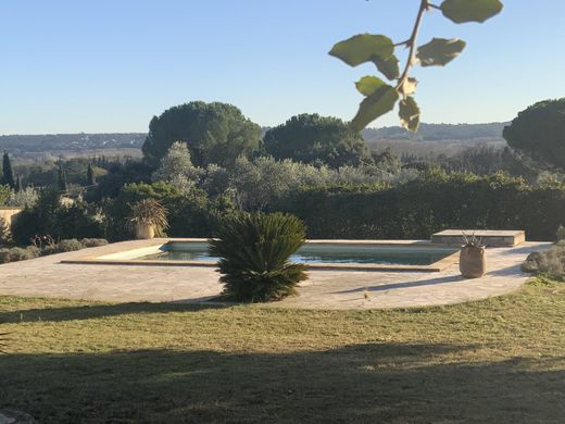 호화 저택 / Uzès, Gard