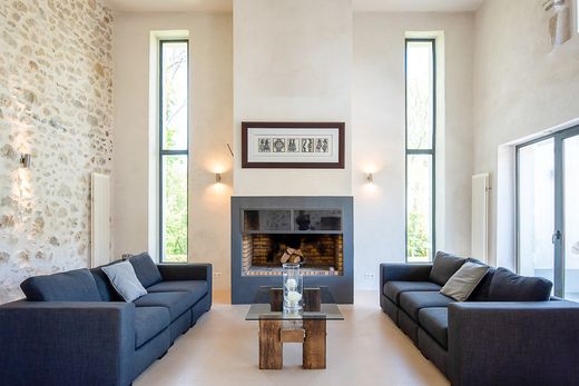 村舍/农舍  Divonne-les-Bains, Ain