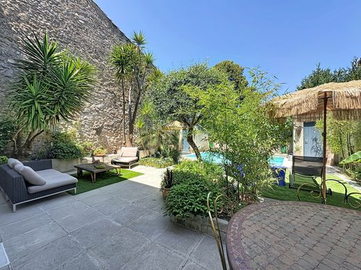 Luxury home in Saint-Georges-d'Orques, Hérault