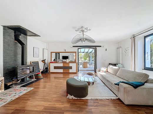 Casa di lusso a La Côte-Saint-André, Isère