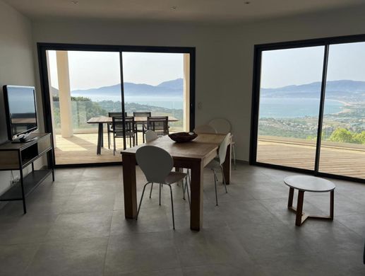 Piso / Apartamento en Porticcio, Córcega del Sur