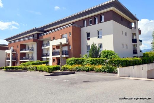 Apartment in Prévessin-Moëns, Ain