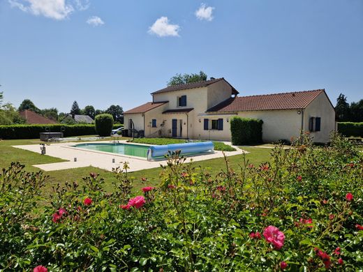 Luxury home in Lubersac, Corrèze