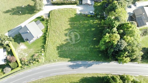 Grundstück in Megève, Haute-Savoie