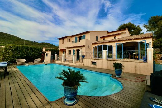 豪宅  La Trinité, Alpes-Maritimes