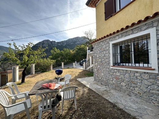 Casa de lujo en Peille, Alpes Marítimos