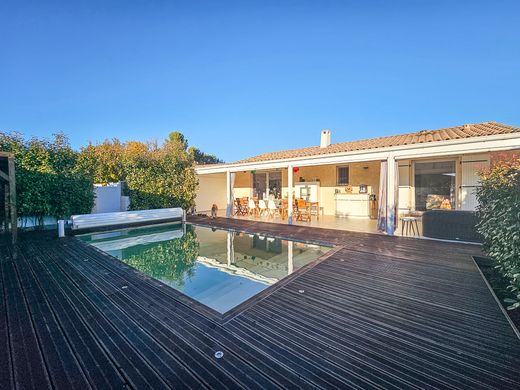 Casa de luxo - Lorgues, Var