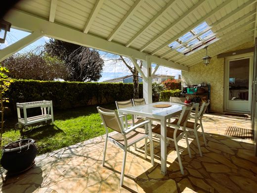 Luksusowy dom w Meschers-sur-Gironde, Charente-Maritime