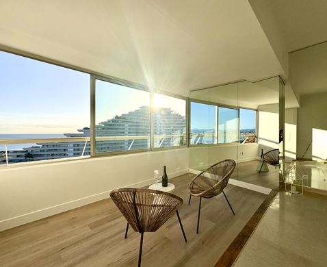 Apartamento - Villeneuve-Loubet, Alpes Marítimos