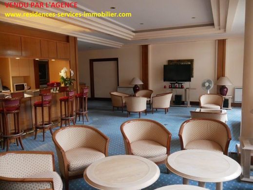 Rueil-Malmaison, Hauts-de-Seineのアパートメント