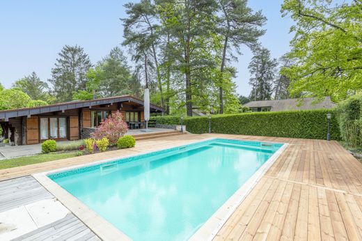 Villa in Sciez, Haute-Savoie