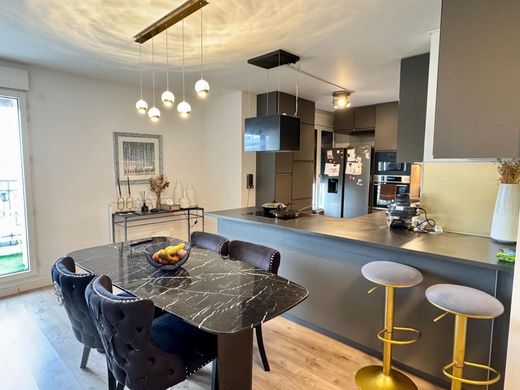 Duplex a Clamart, Hauts-de-Seine