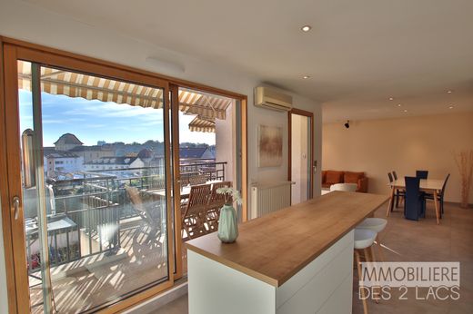 아파트 / Lyon, Rhône