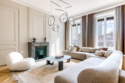 아파트 / Lyon, Rhône