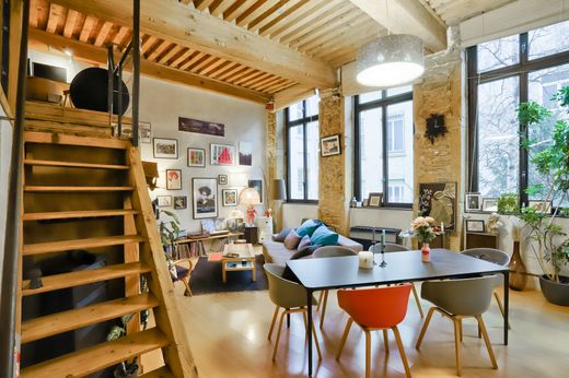 Apartment in Lyon, Rhône