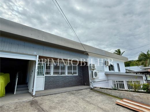 Luxury home in Saint-Joseph, Réunion