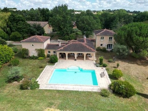 Luxury home in Gimont, Gers