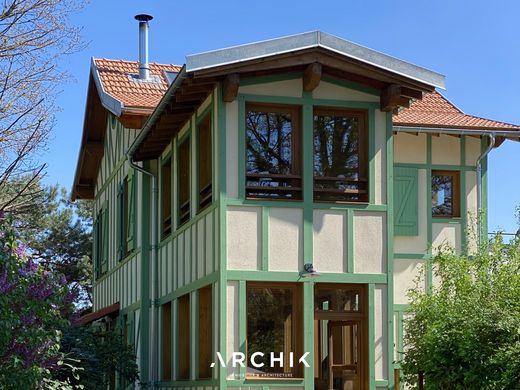 豪宅  Maisons-Laffitte, Yvelines