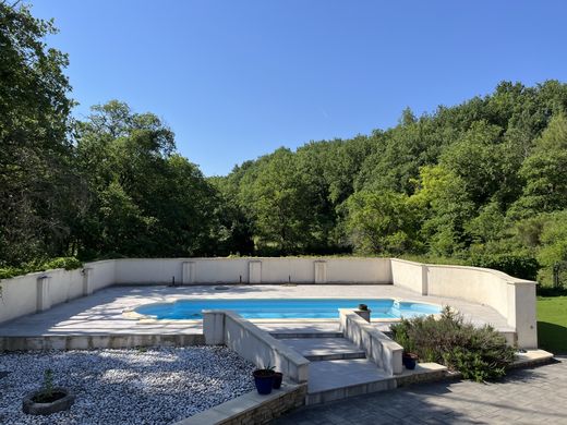 Villa in Malemort-du-Comtat, Vaucluse