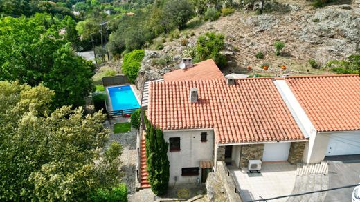 Maison de luxe à Sorède, Pyrénées-Orientales