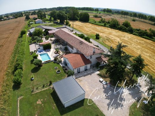 Lisle-sur-Tarn, Tarnの高級住宅