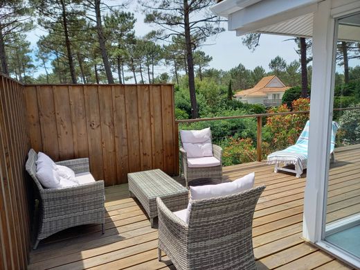 منزل ﻓﻲ Le Porge, Gironde