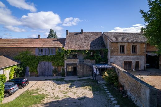 豪宅  Burgy, Saône-et-Loire