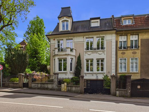 Casa de lujo en Montigny-lès-Metz, Mosela