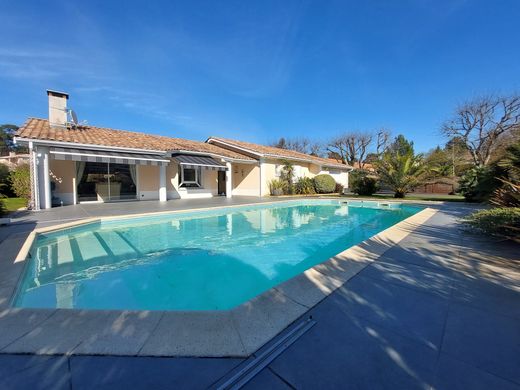 Luxury home in La Teste-de-Buch, Gironde