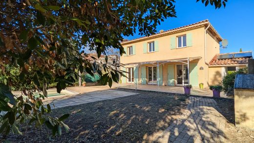 Luxury home in Le Beausset, Var