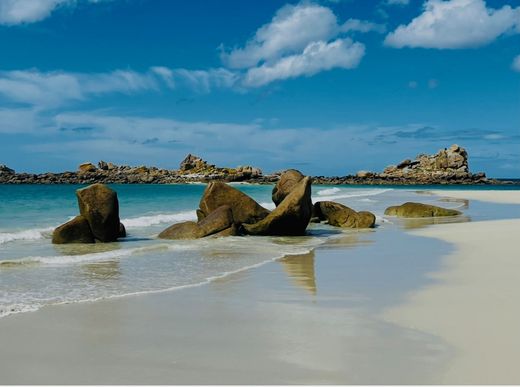 Luxus-Haus in Plougoulm, Finistère