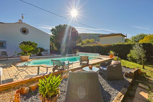 Luxury home in Hyères, Var
