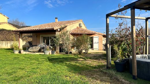 Luxury home in Saint-Georges-les-Bains, Ardèche