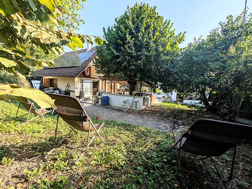 Luksusowy dom w Étercy, Haute-Savoie