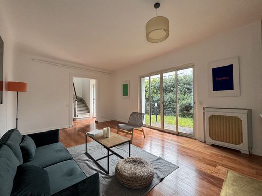 Luxury home in Rueil-Malmaison, Hauts-de-Seine