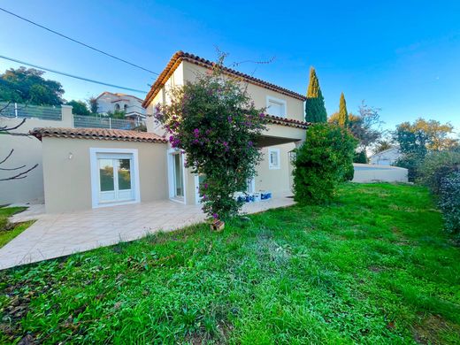 Элитный дом, Saint-Aygulf, Var