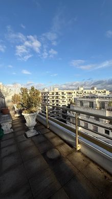 Apartment in Levallois-Perret, Hauts-de-Seine