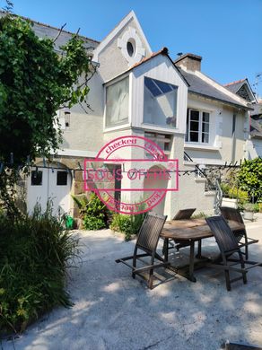 منزل ﻓﻲ Le Minihic-sur-Rance, Ille-et-Vilaine